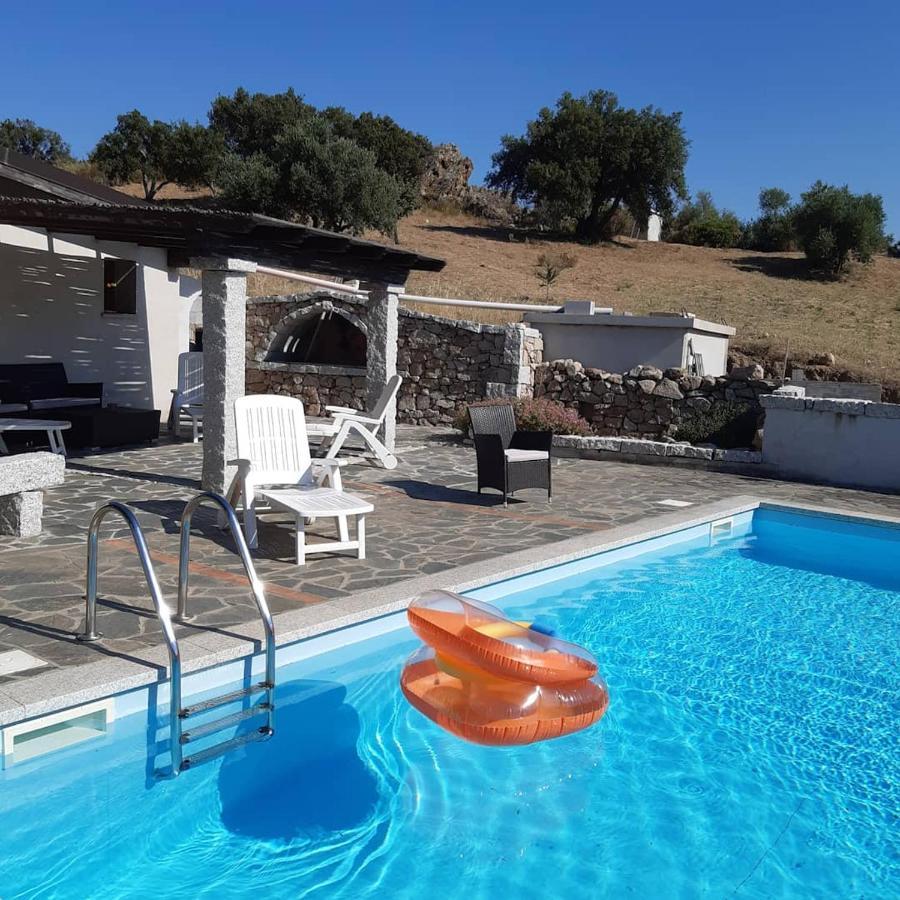 B&B Sa Mendula Oliena Exterior foto