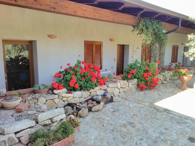B&B Sa Mendula Oliena Exterior foto